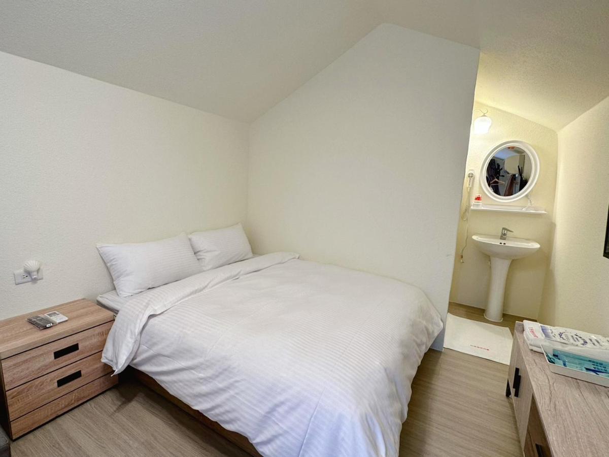 Baluo Baluo Apartment Sun Moon Lake Exterior photo